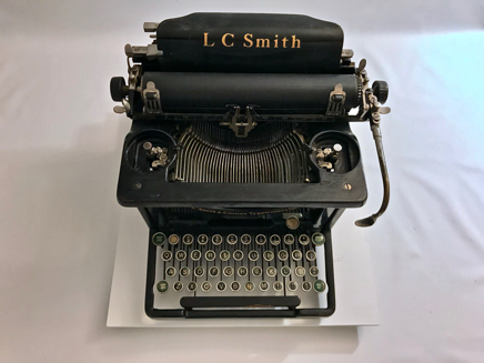 1908-L.C.-Smith-&-Corona-2-2018-04-07-15-04-39.jpg